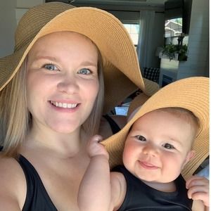 Meet your Posher, Erica